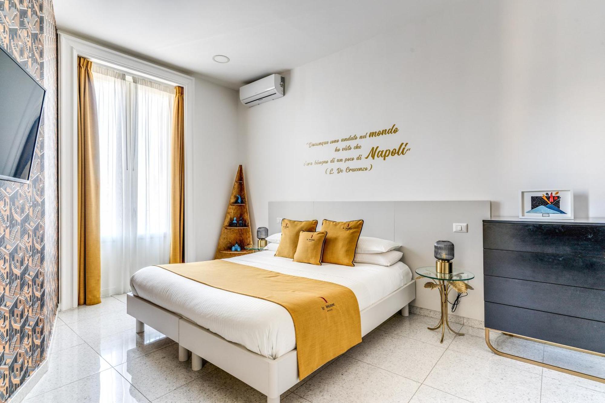 Le Angioine Rooms Neapel Exterior foto